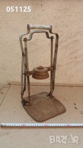 стара машинка за затваряне на буркани , снимка 2 - Други ценни предмети - 50659935