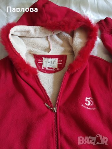 Топъл суичър