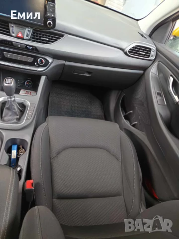  ПРОДАВАМ Хюндай I30, снимка 14 - Автомобили и джипове - 50647086