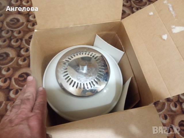 Газена лампа, снимка 3 - Настолни лампи - 32671209