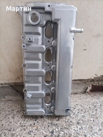 Капак на главата на двигателя (на цилиндрованата глава) за Киа Соренто-дизел 2.5 CRDI 16 V-140 к.с., снимка 2 - Части - 43204324