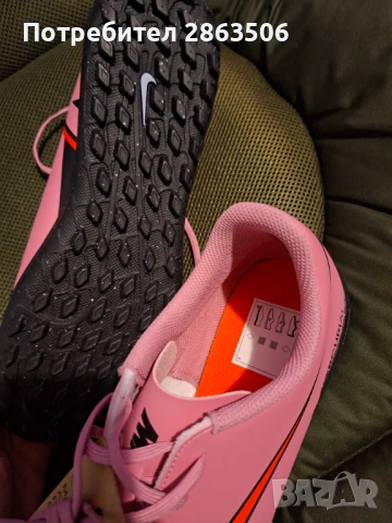 Футболни обувки , снимка 8 - Футбол - 53276657