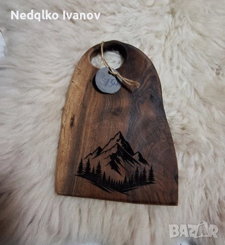 Ръчна изработка, която впечатлява – персонализирани дъски от орех! , снимка 2 - Аксесоари за кухня - 52135369