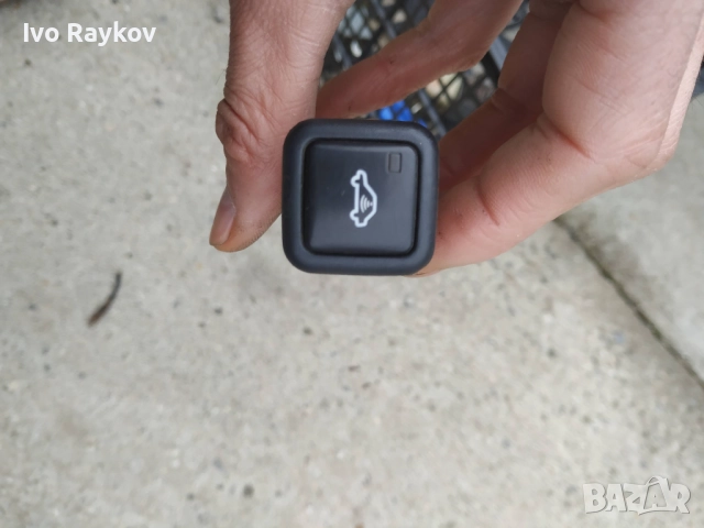 Бутон за деактивиране на ал. система , VW , 4B0962109A, снимка 6 - Части - 52406650