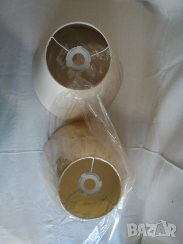 Продавам два броя текстилни абажури за таванна лампа., снимка 3 - Лампи за таван - 53510540