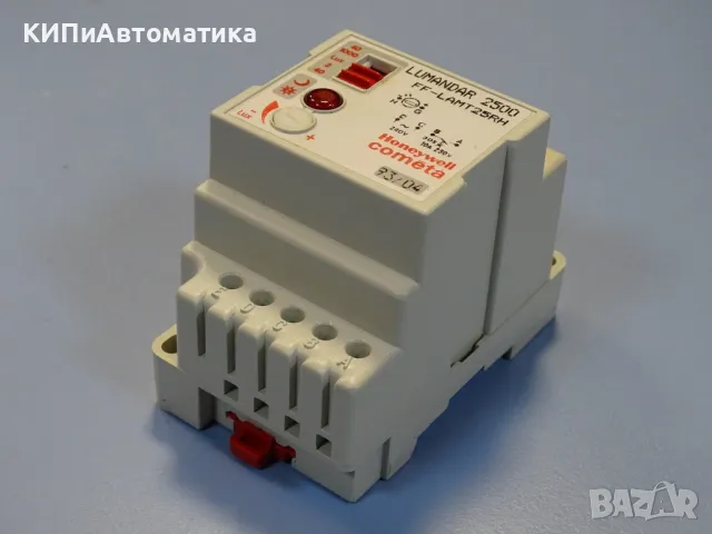 Фотоелектрически сензор Honeywell Cometa Lumandar 2500 FF-LAMT25RH Photoelectric switch, снимка 2 - Резервни части за машини - 47789213