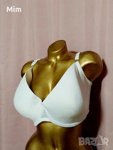 95 Н Бял сутиен за много едър бюст , снимка 2 - Бельо - 52702422