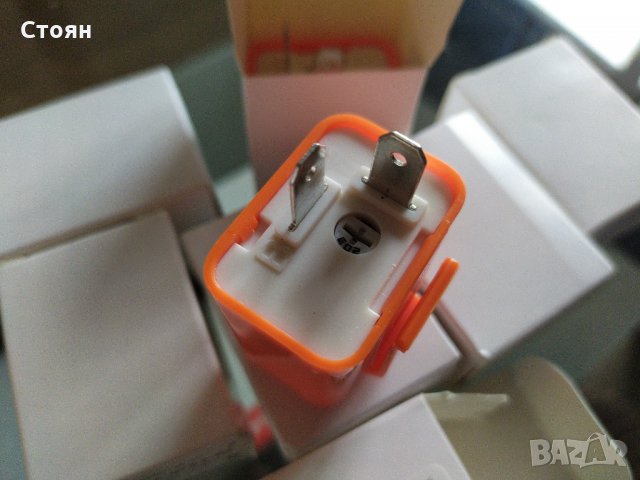 Реле за LED мигачи с регулиране честотата на импулса, снимка 1