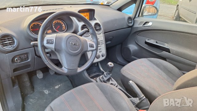 Opel Corsa 1.7CDTI 130кс на части , снимка 9 - Автомобили и джипове - 43120747