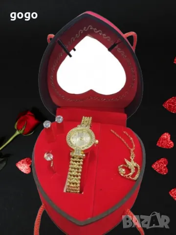 За Свети Валентин Луксозен дамски комплект - Бижута и елегантен часовник в сърцевидна кутия