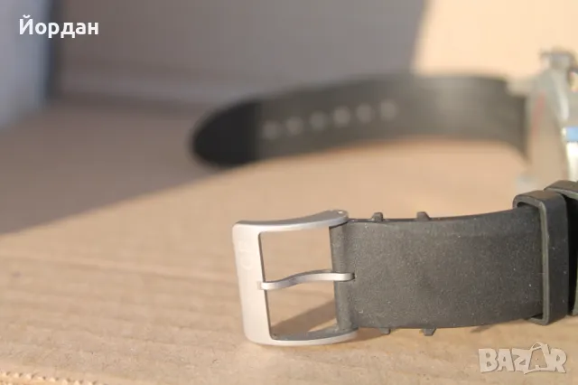 Швейцарски мъжки часовник ''Girard Perregaux F1-047 Ferrari 4955'', снимка 12 - Мъжки - 49304836