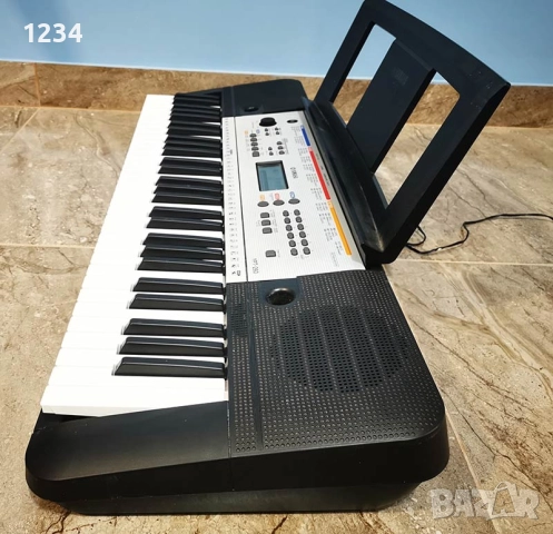 като НОВ синтезатор клавир пиано YAMAHA YPT-260 с 5 октави , снимка 2 - Синтезатори - 52591182
