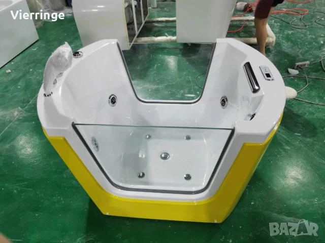Поръчкова хидромасажна вана за бебета в жълт цвят
