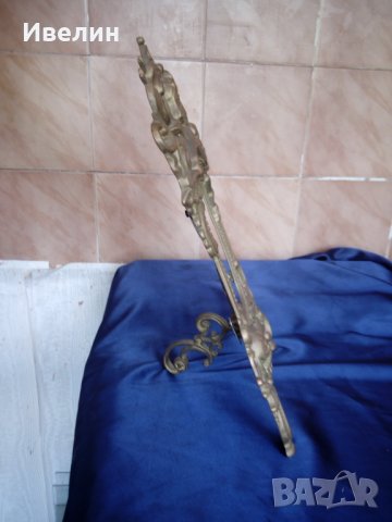 стара рамка за снимка от бронз, снимка 4 - Антикварни и старинни предмети - 32569757