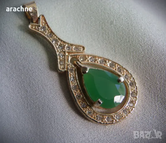 Позлатен сребърен медальон с нефрит,Тайланд, снимка 3 - Колиета, медальони, синджири - 49399310