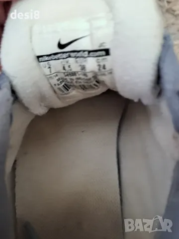 Дамски маратонки Nike , снимка 2 - Маратонки - 50364009