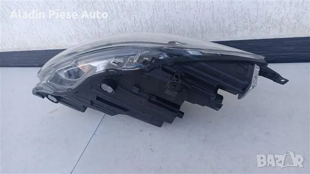 Ляв фар Ford Kuga година 2020 2021 2022 2023 Халогенен led фар код LV4B-13W030-AK, LV4B13W030AK , снимка 5 - Аксесоари и консумативи - 49388446