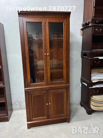 Салонен бюфет (витрина ) DREXEL HERITAGE, снимка 6 - Секции и витрини - 52072412