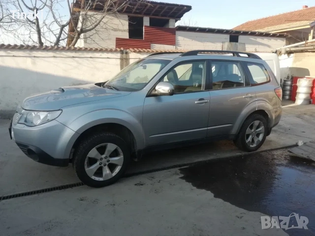 Subaru Forester 2.0d 2012г НА ЧАСТИ, снимка 3 - Автомобили и джипове - 53366217