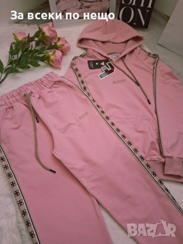 Guess Дамски Розов Спортен Комплект🔝Дамски Спортен Екип Гес Код BS-97, снимка 2 - Спортни екипи - 52097986