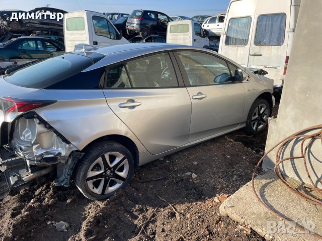 toyota prius 4 1.8 hybrid на части тойота приус 3 хибрид, снимка 2 - Автомобили и джипове - 44018742