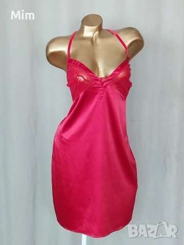 L /XL Червена сатенена нощница 