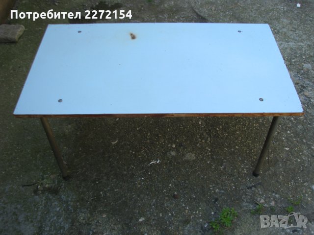 Маса тръбна мебел