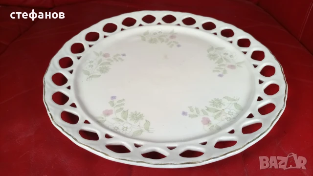 Голяма чиния българска, рязан порцелан, Изида