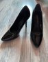 Дамски класически обувки на ток
