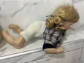 Пълзяща порцеланова кукла, снимка 5