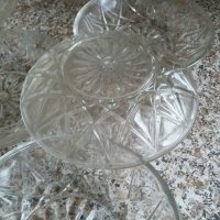 Комплект стъклени купички и чинии, снимка 8 - Сервизи - 37688837