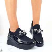 Дамски спортни обувки в черен цвят код24, снимка 4 - Дамски ежедневни обувки - 44043209