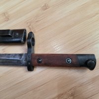 Щик нож Манлихер М-95 с мушка, снимка 3 - Антикварни и старинни предмети - 43224512