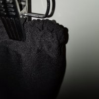 Дамски черен панталон с ръб и прав крачол по- дебел плат, снимка 6 - Панталони - 37881667