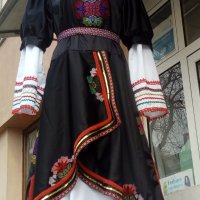 Дизайнерски носии 🇧🇬💯👗, снимка 4 - Сукмани - 28101242