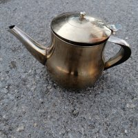 Чайник, снимка 1 - Антикварни и старинни предмети - 32505274