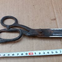 възрожденска кована ножица, снимка 8 - Антикварни и старинни предмети - 33105055