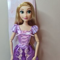 Оригинална кукла Рапунцел (Рапунцел и разбойникът) - Дисни Стор Disney store , снимка 17 - Кукли - 39131178