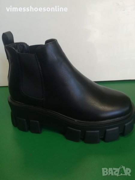 Дамски боти TRUFFLE P04344, снимка 1