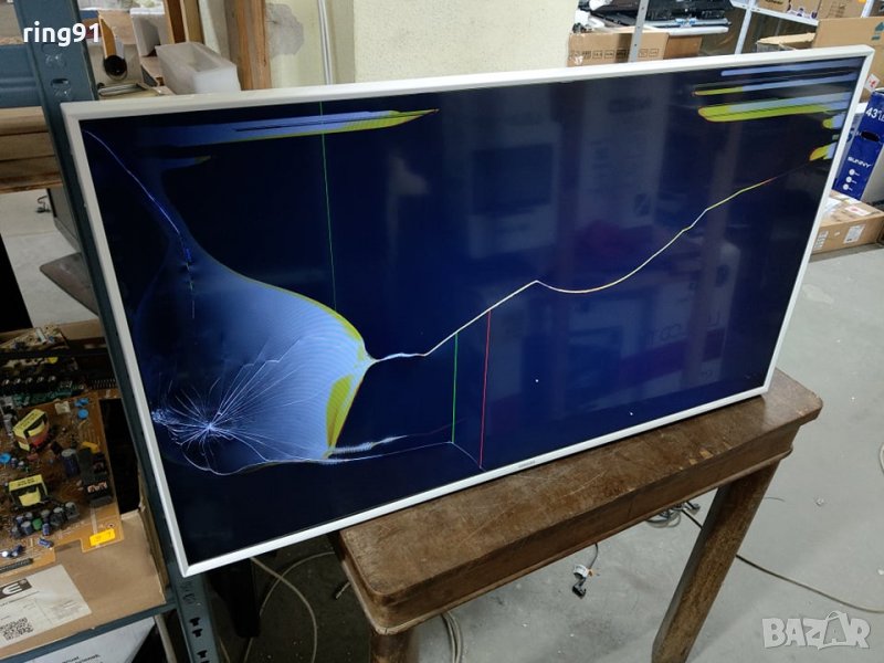 Телевизор Samsung UE40J5510AW На части , снимка 1