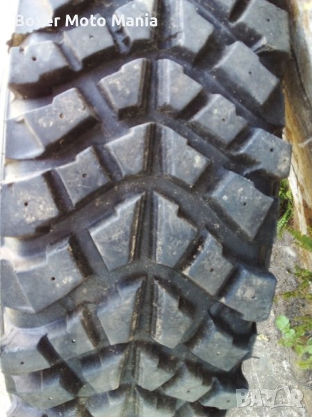 4х4,Гуми за Кал и Тежки терени,195/80R15",3броя,почти Нови.Джанти за Джипове и Бусове , снимка 1