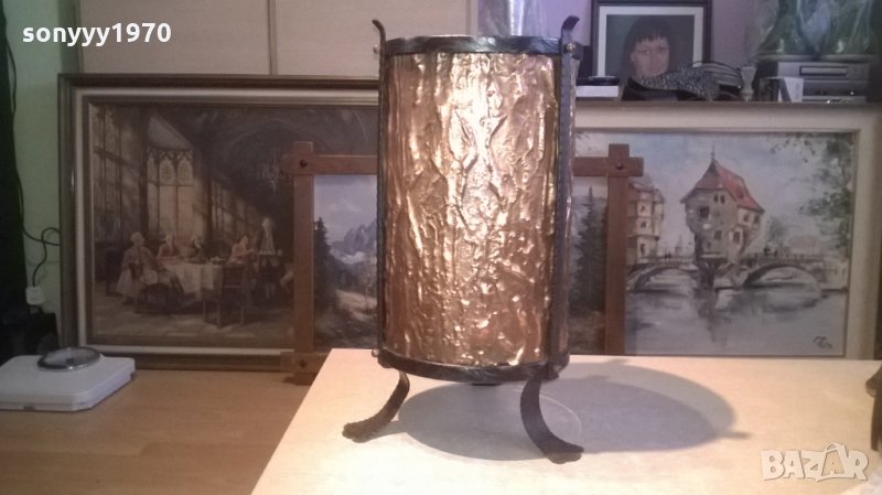 ПОРЪЧАНА-СТОИКА ЗА ЧАДЪРИ-КОВАНО ЖЕЛЯЗО МЕД МЕСИНГ, снимка 1