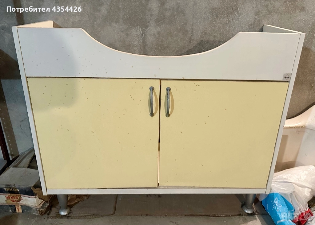 Шкаф за баня с умивалник, снимка 1