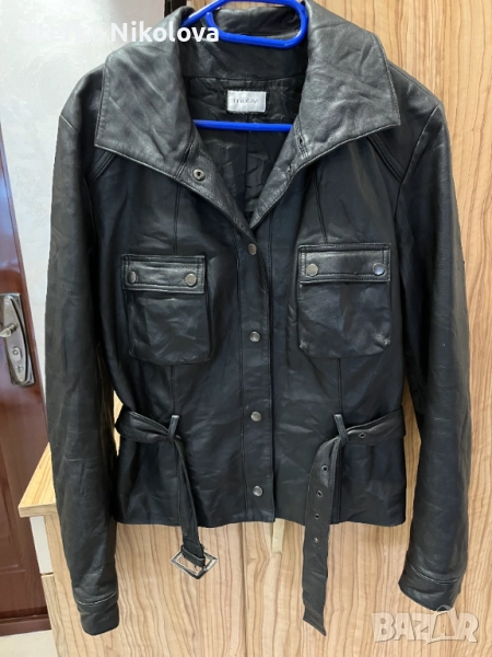 Дамско кожено яке Motivi черно като ново, снимка 1