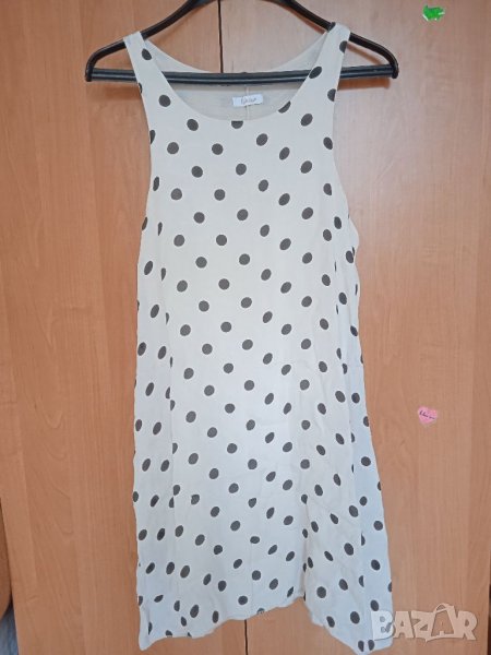 Бяла рокля на точки, снимка 1