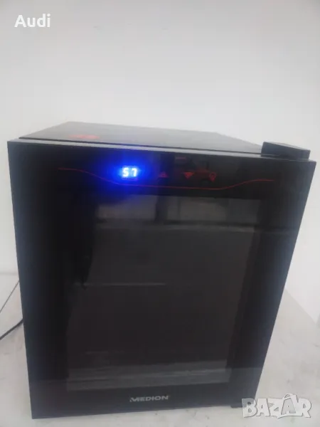 Охладител за вино Medion MD 15803 Мощност 70W обем 46 литра, снимка 1