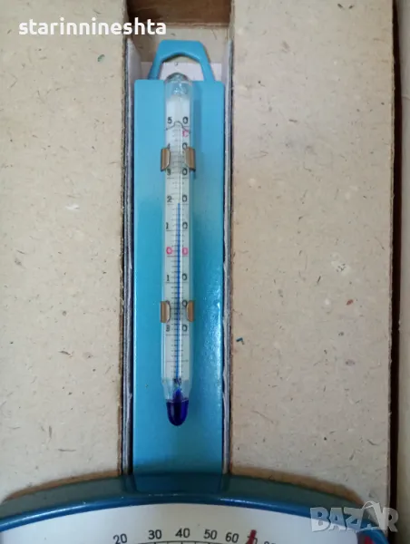 Стар метален уред - термометър и хигрометър - WSZ KRAKOW - Made in , снимка 1