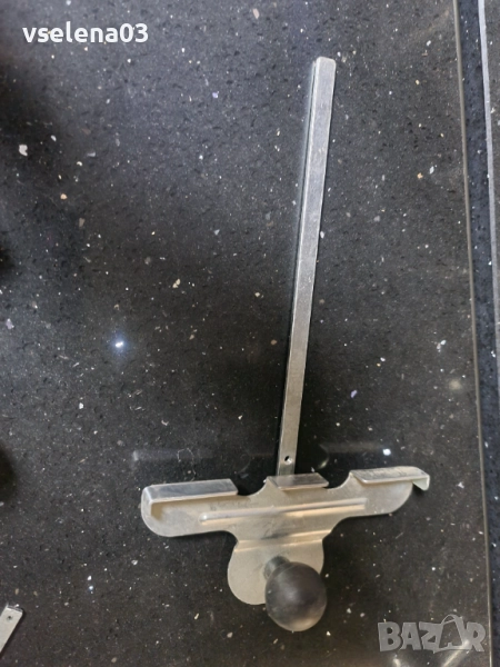 Дистанционер за ръчен циркуляр bosch gks, снимка 1