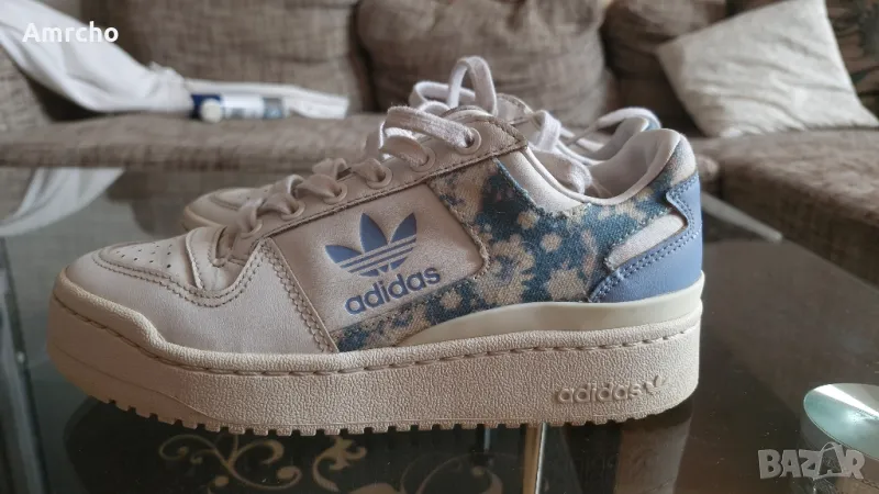 Дамски маратонки Adidas, снимка 1