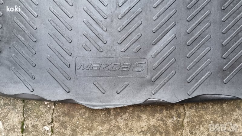 Стелка за багажника за Мазда 6, снимка 1
